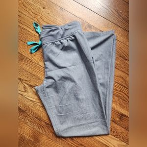 Womens FIGS Livingston Graphite Scrub Pant Size S